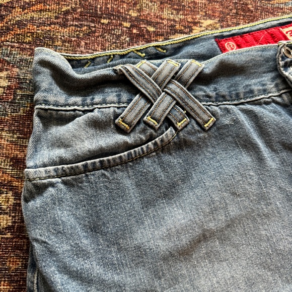 Vintage Guess Low Rise Mini Skirt Y2K Early 90’s/ 2000’s inspired - Picture 3 of 6